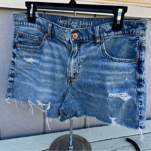 American Eagle Outfitters Blue Jean Shorts Frayed Hem - Picture 1 of 6